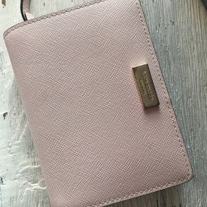KATE SPADE ♠️ baby pink wallet